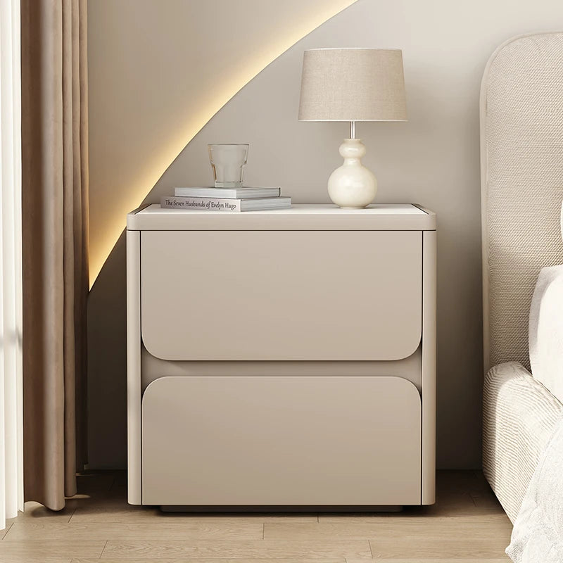 Table De Chevet En Bois Massif – Finition Cuir Mat & Design Contemporain | KOAÏ